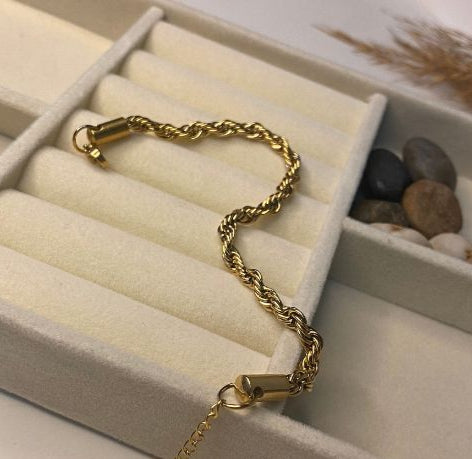 Cross Chain Bracelet